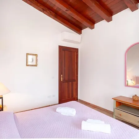 Perla Marina 2 شقة
